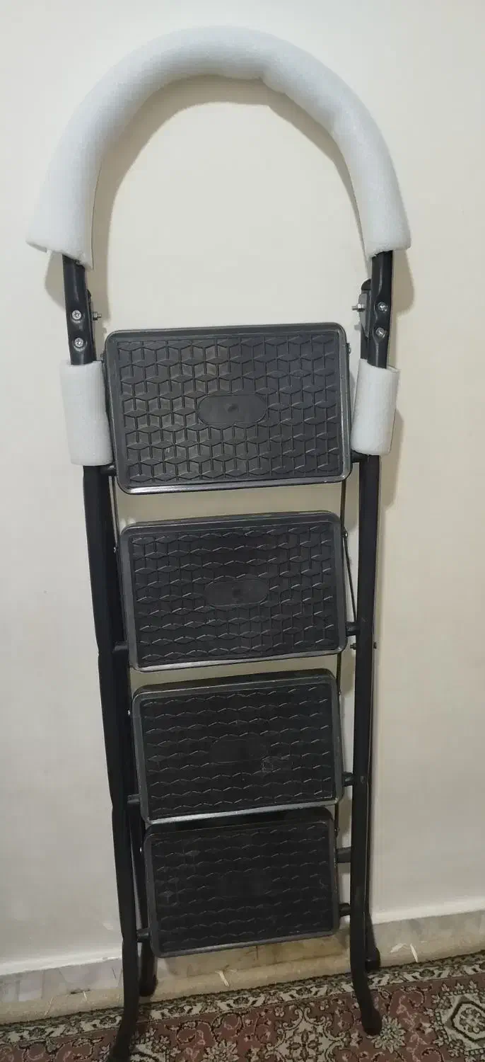 چهارپایه|ابزارآلات|قم, شاه سید علی|دیوار