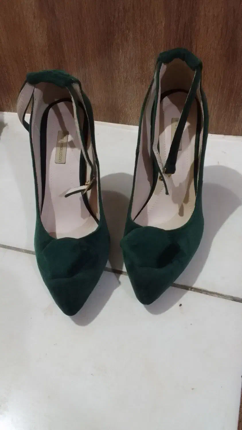 کفش مجلسی|کیف، کفش، کمربند|بهارستان, |دیوار