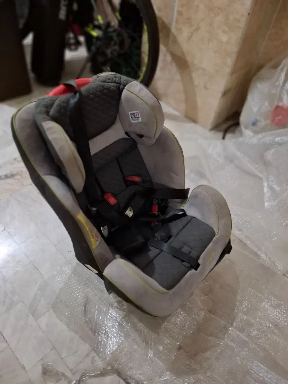 صندلی کودک مارک evenflo|تخت و صندلی بچه|تهران, شهرک آزادی|دیوار