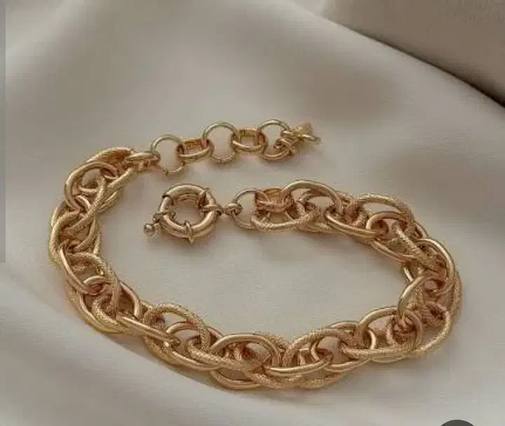 طلای گم شده|اشیا|تبریز, |دیوار