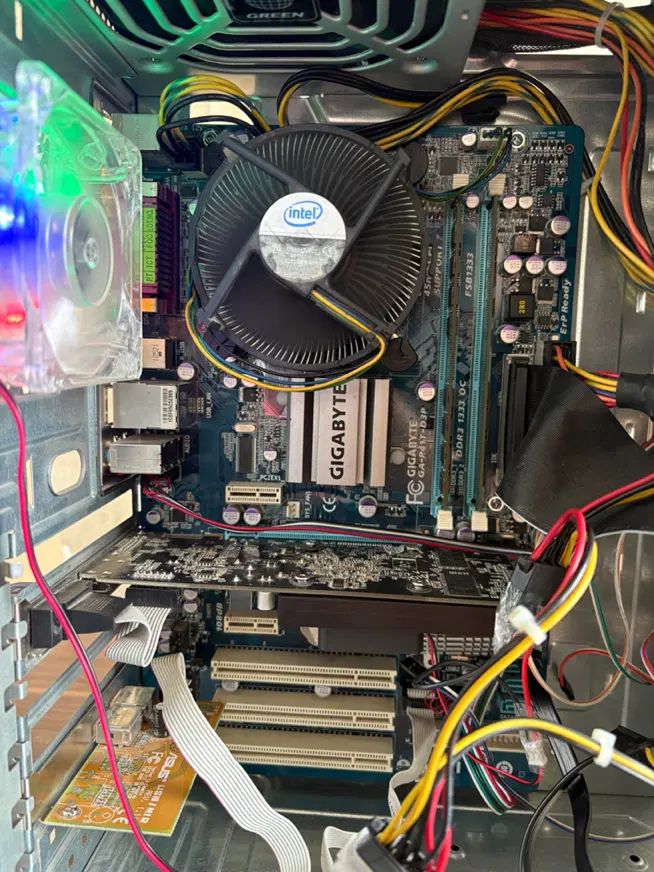 فروش کیس ddr3 پردازنده Q9300 چهار هسته ای|رایانه رومیزی|تهران, شارق|دیوار