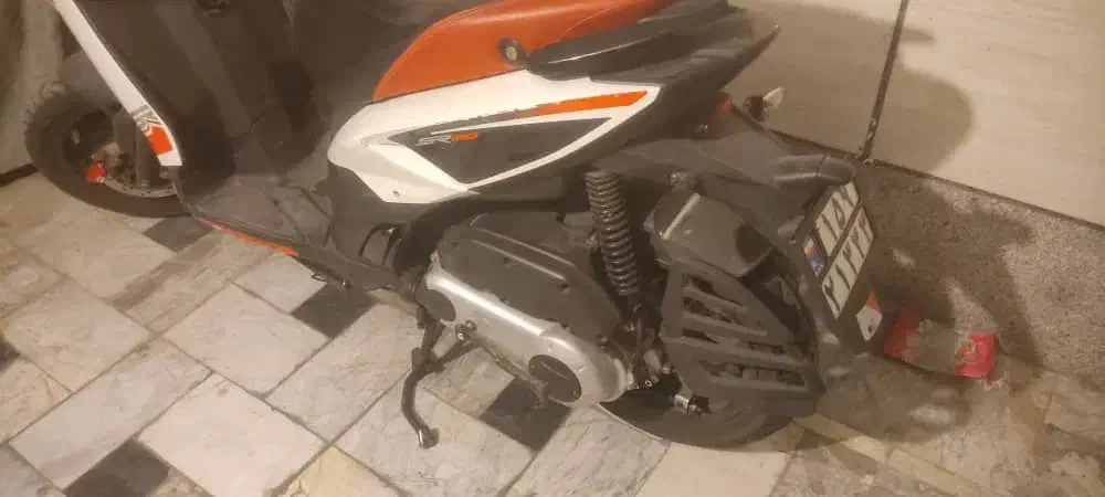 آپریلیا 150sr|موتورسیکلت|تهران, امیر بهادر|دیوار