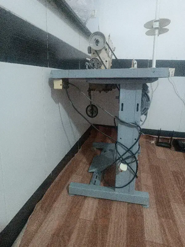 جخت|چرخ خیاطی و ریسندگی|ربط, |دیوار