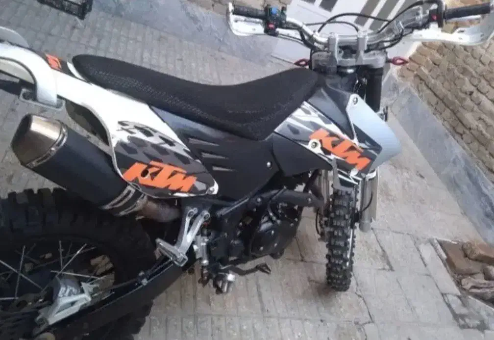 موتور تریل تمیز|موتورسیکلت|بروجرد, |دیوار