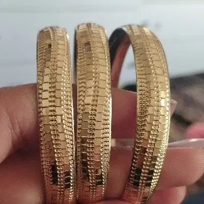 ۳عدد النگو طلا روس رنگ ثابت ثابت جفت طلا|بدلیجات|میانه, |دیوار