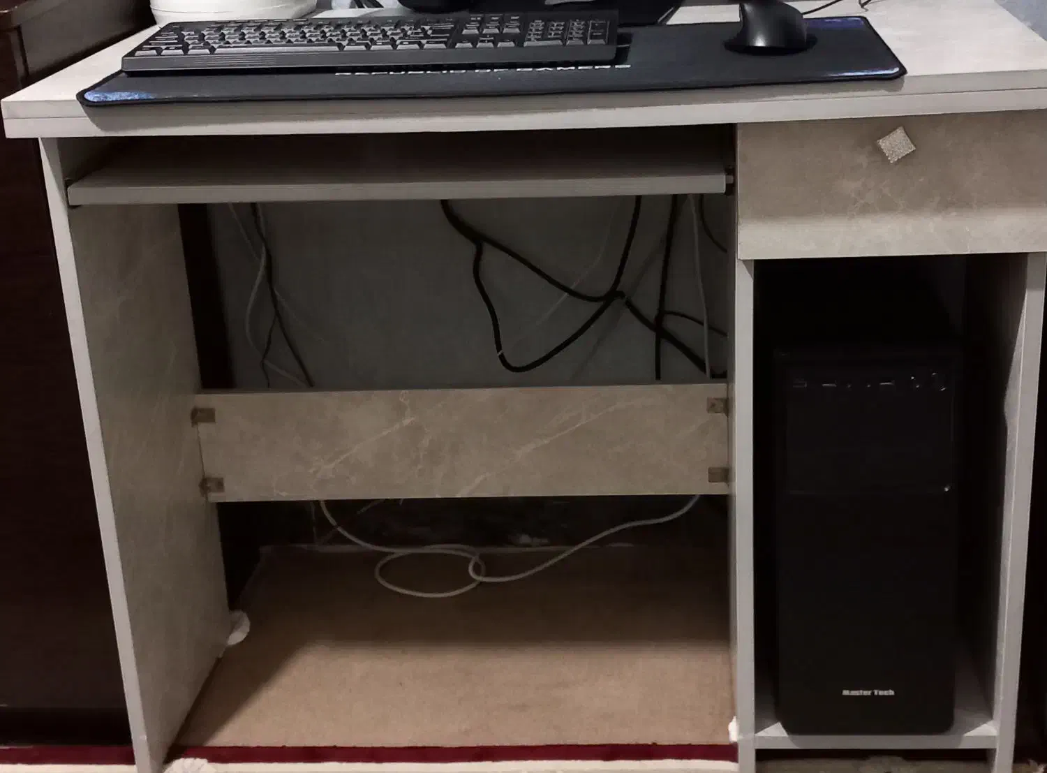 میز کامپیوتر و صندلی|میز تحریر و کامپیوتر|تهران, امام زاده حسن|دیوار