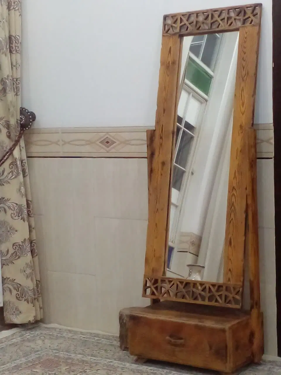 آینه قدی|آینه|میبد, |دیوار