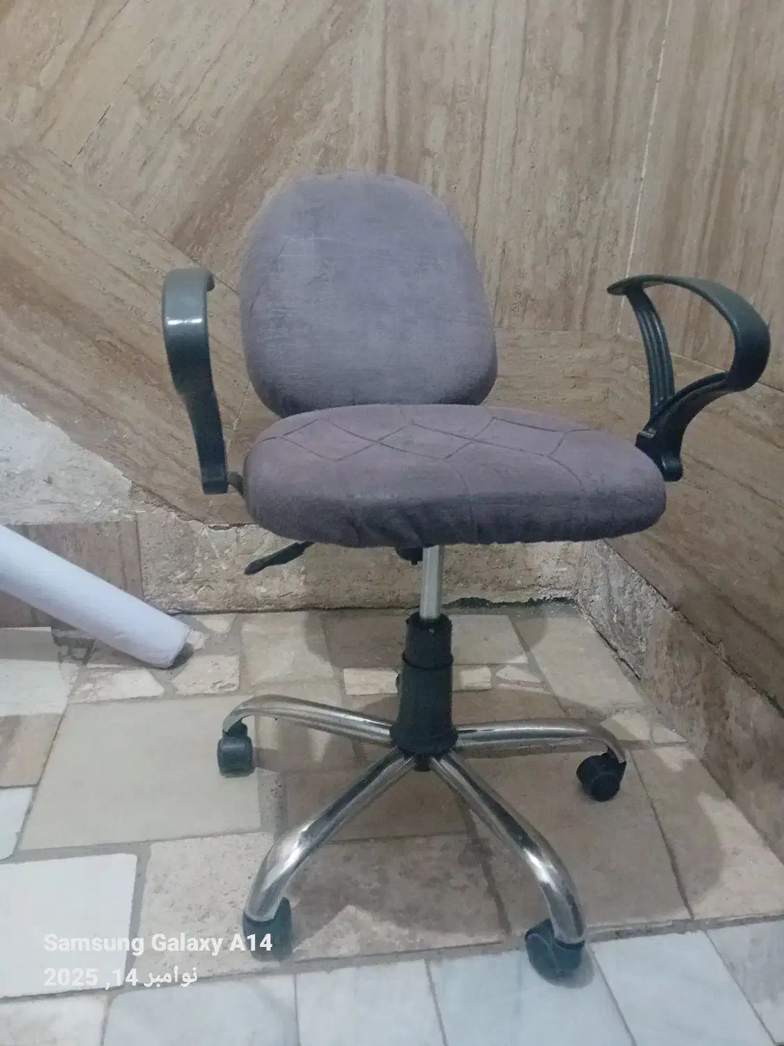 صندلی قیمت مناسب|صندلی و نیمکت|قم, شهرک فاطمیه|دیوار