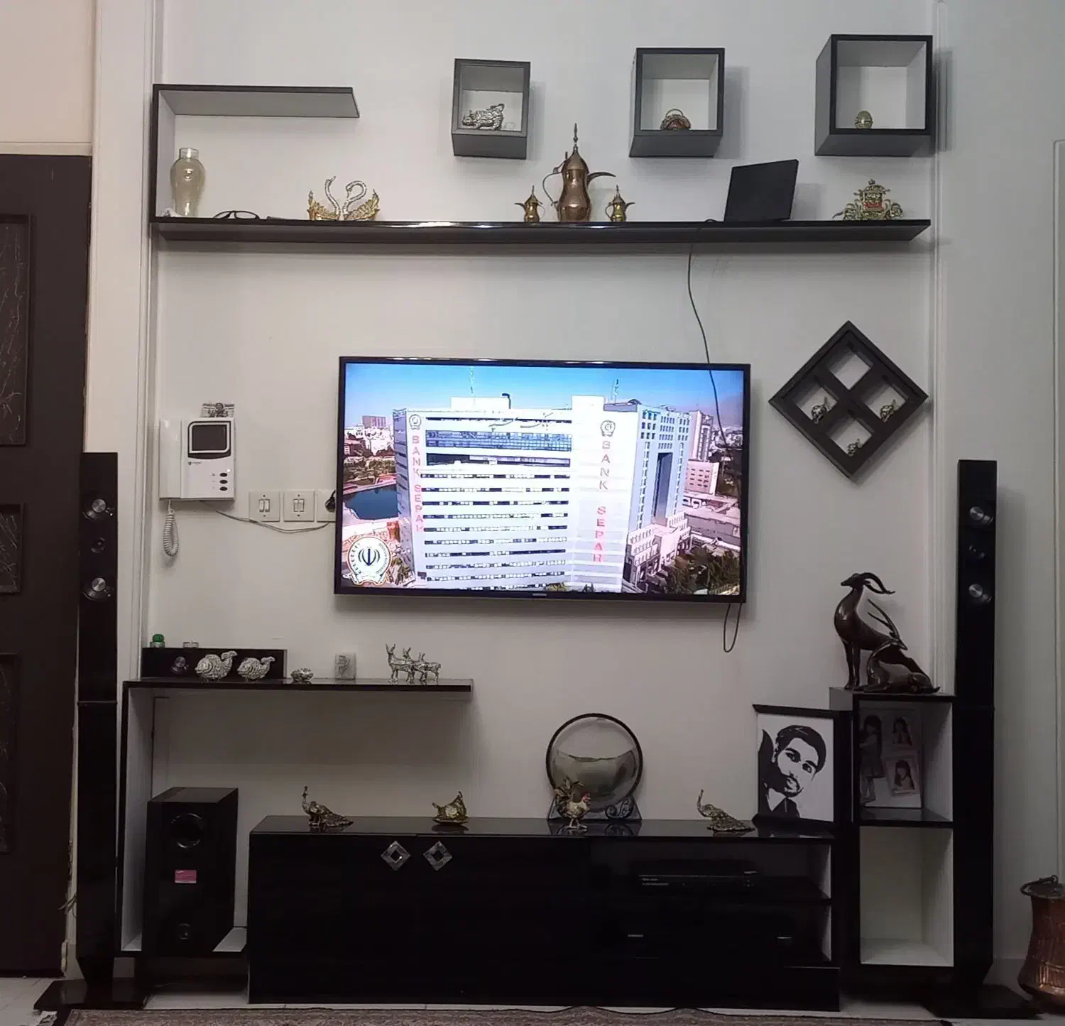 دکور دیواری ( تی وی وال )|کتابخانه، شلف، قفسههای دیواری|اراک, |دیوار