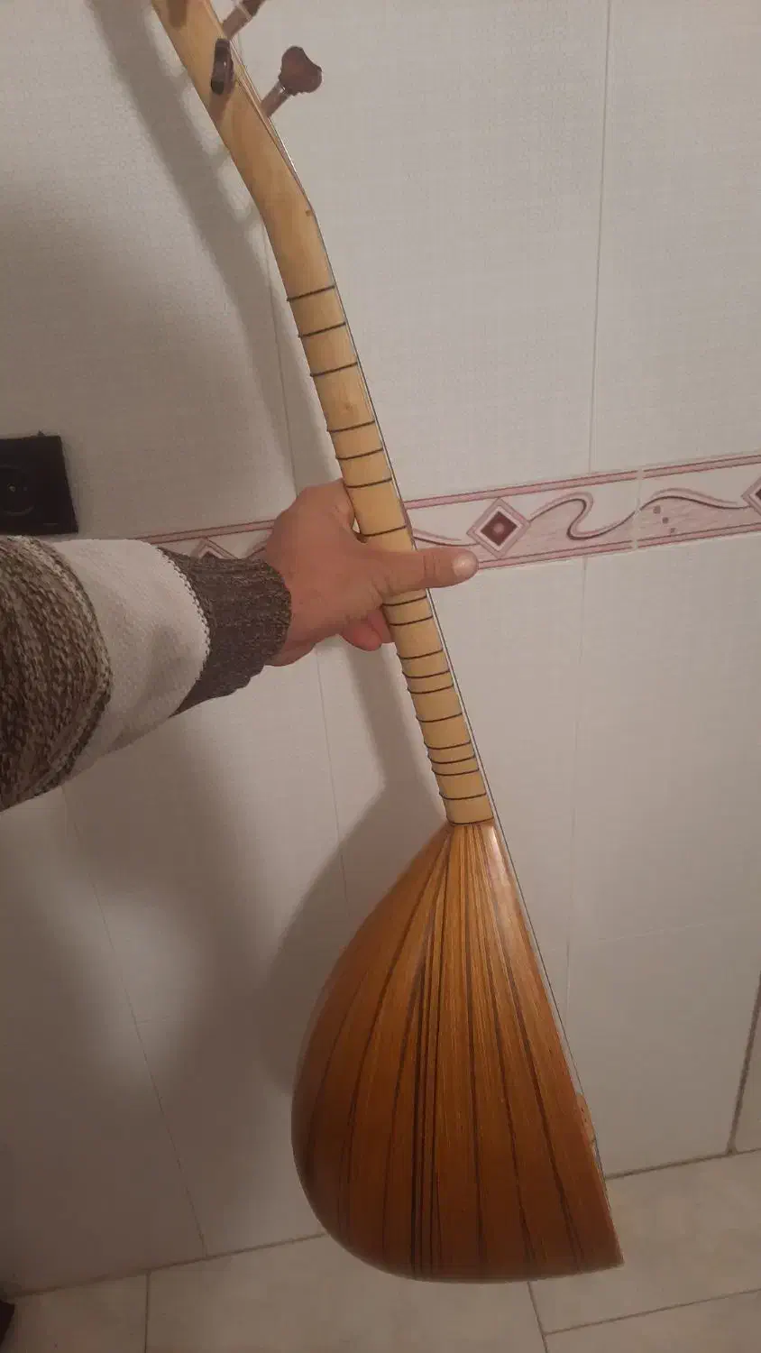 باغلاماsazevi|سازهای سنتی|ارومیه, |دیوار