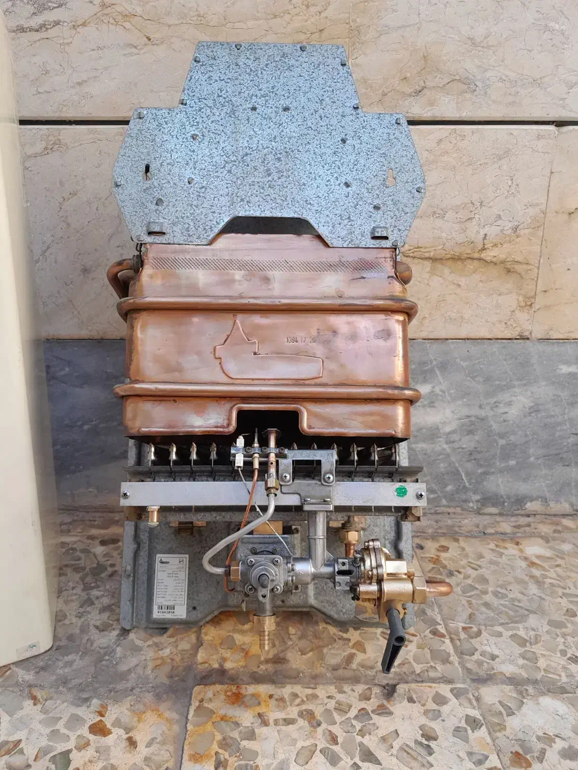 ابگرمکن بوتان مدل ۳۱۱۵|آبگرمکن، پکیج، شوفاژ|اهواز, کمپلو جنوبی|دیوار