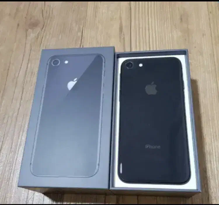 iPhone 8|موبایل|اصفهان, ملک|دیوار