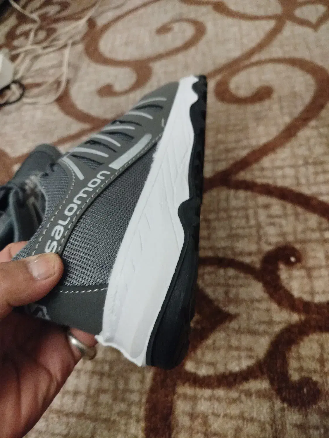 کفش سالمون|کیف، کفش، کمربند|کیش, |دیوار