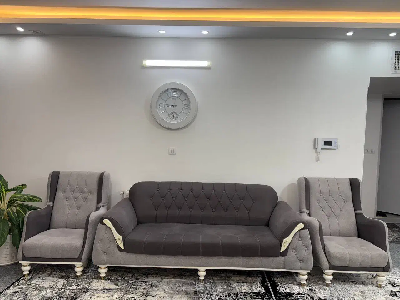 مبل 5 نفره|مبلمان خانگی و میز عسلی|گلپایگان, |دیوار