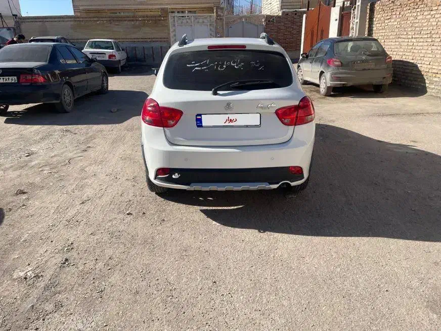 کوییک|خودرو سواری و وانت|سیرجان, |دیوار