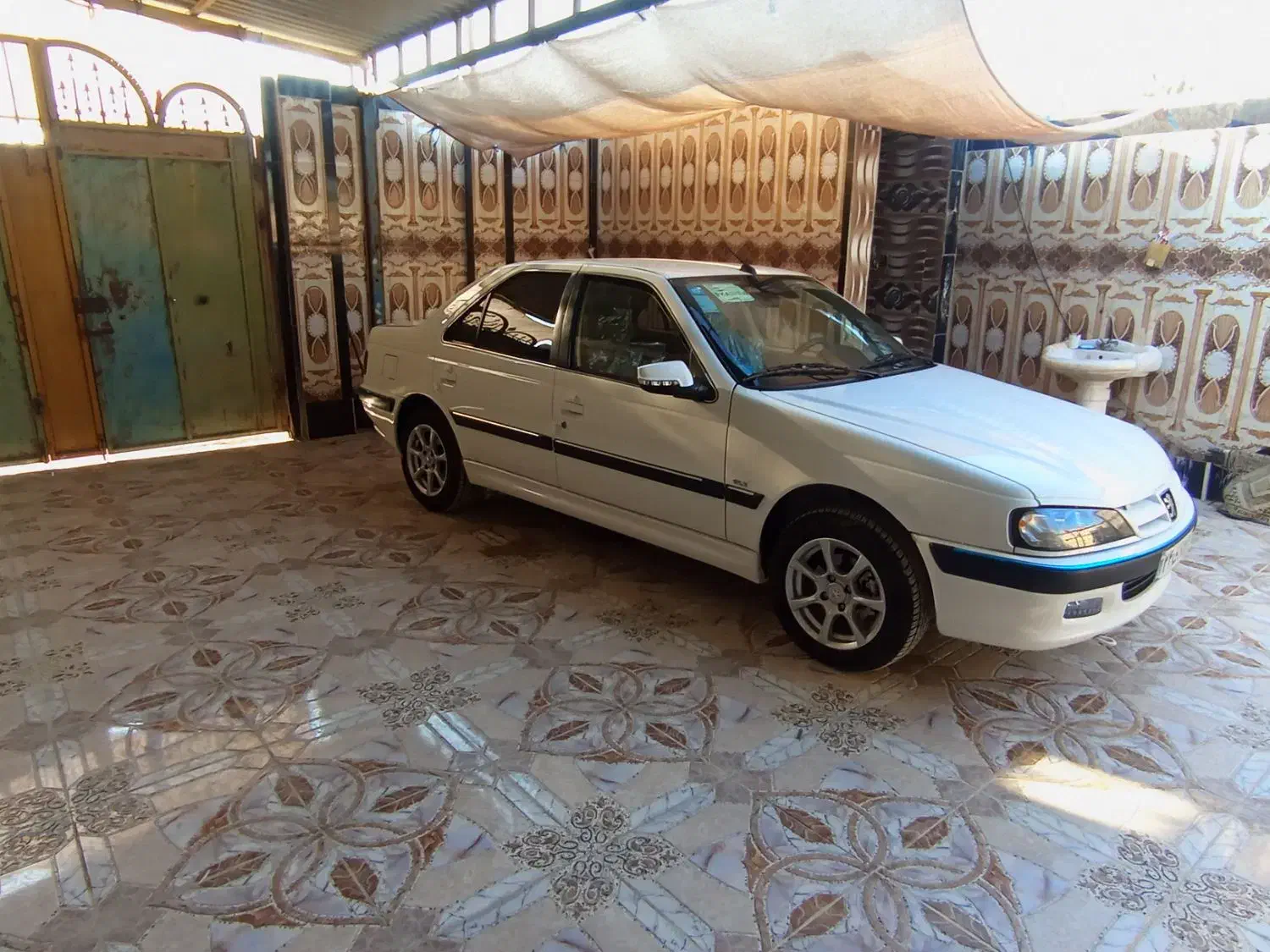 پژو پارس فول سفارشی|خودرو سواری و وانت|قشم, |دیوار