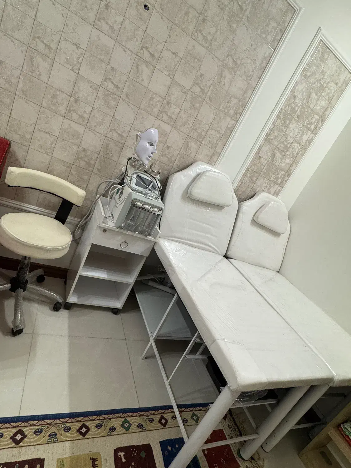 تخت فیشیال پوست|آرایشگاه و سالنهای زیبایی|مشهد, رضاشهر|دیوار