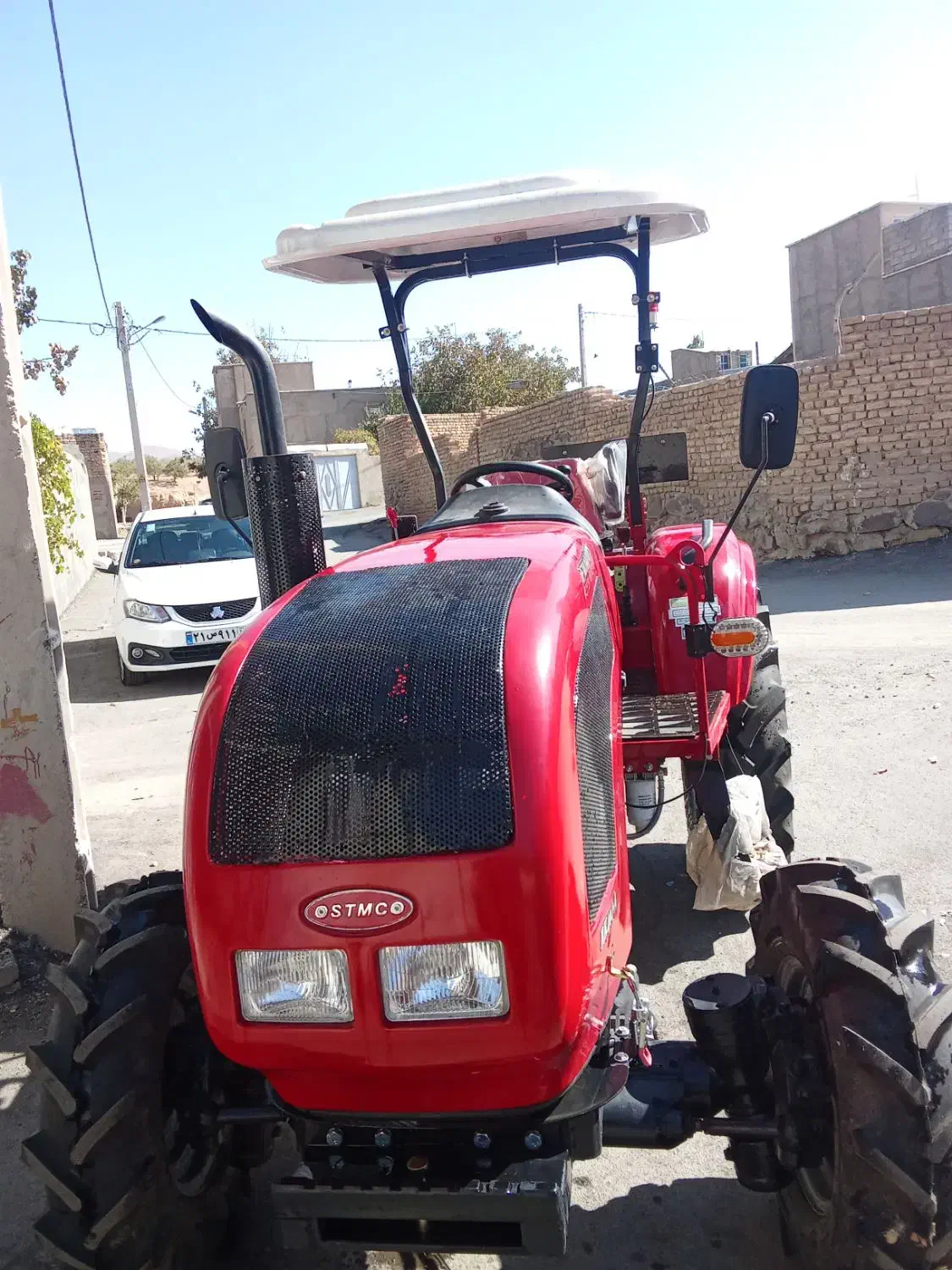 تراکتور یورو پارس ۴۰۴ سیرجان حراج واقعی|خودرو سنگین|رشت, دباغیان|دیوار