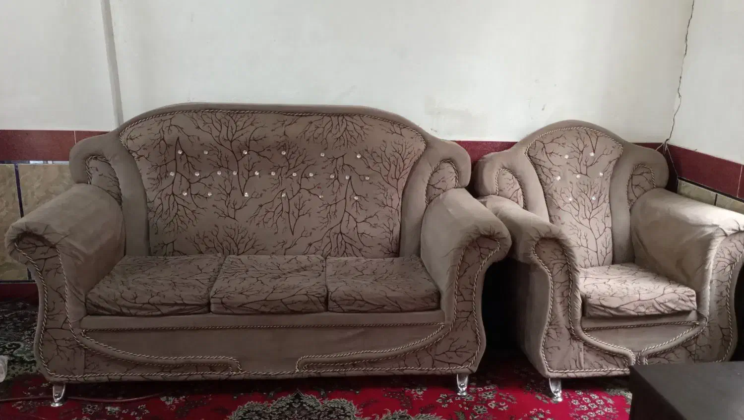 مبلمان|مبلمان خانگی و میز عسلی|گالیکش, |دیوار