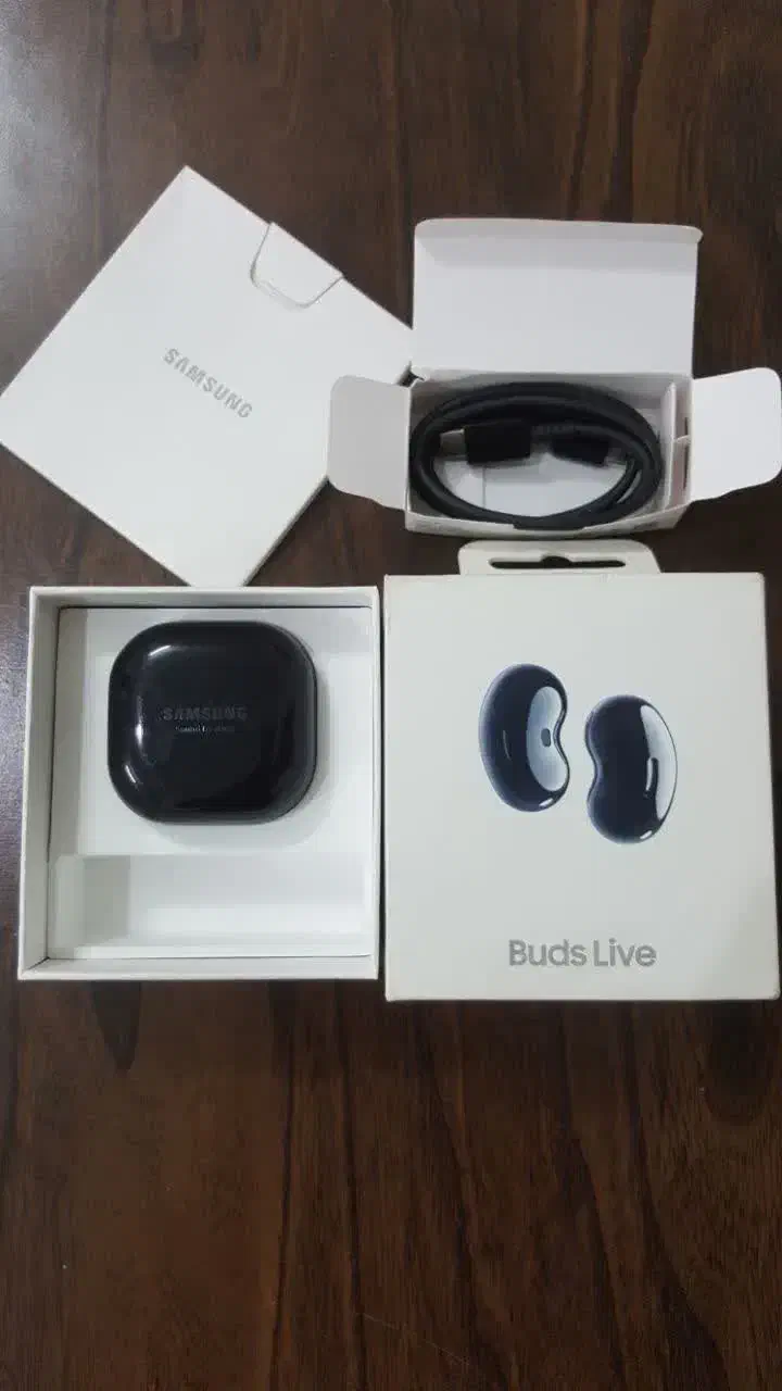 هندزفری خاص سامسونگ بادز لایو buds live اصلی|لوازم جانبی موبایل و تبلت|مشهد, آیت الله کاشانی|دیوار