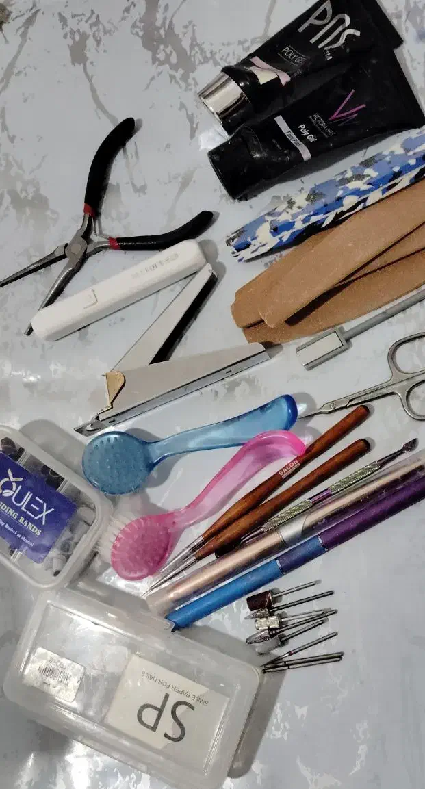 وسایل کاشت کامل نو|آرایشی، بهداشتی، درمانی|رونیز, |دیوار