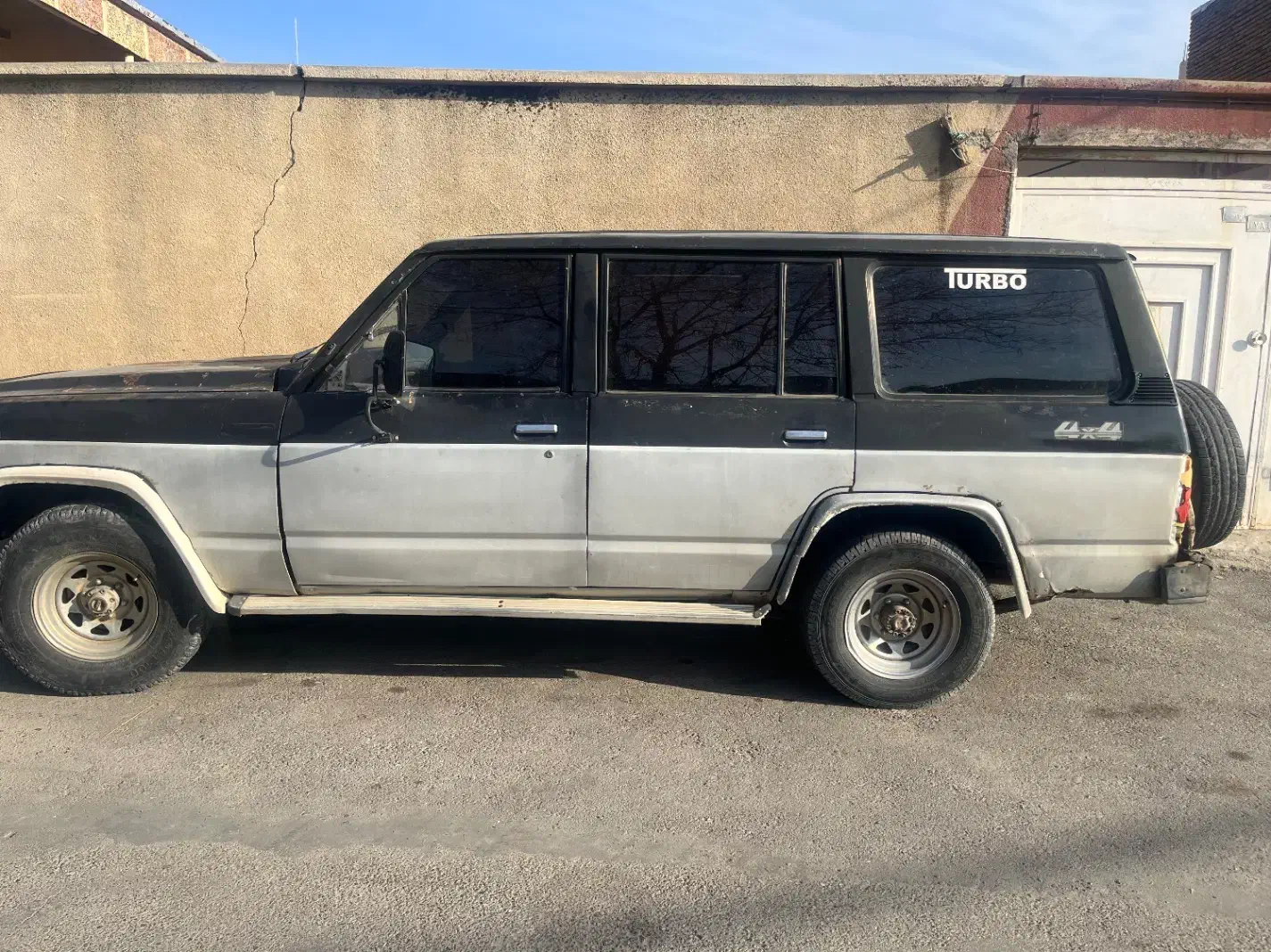 پاترول ۴ درب۴ سیلندر|خودرو سواری و وانت|نقده, |دیوار