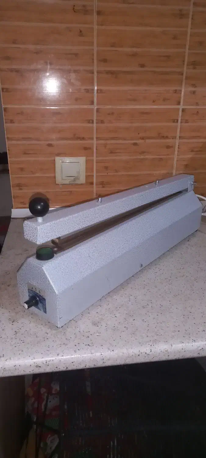 پلاستیک دوز (دوخت صنعتی)|ماشین‌آلات صنعتی|کیش, |دیوار