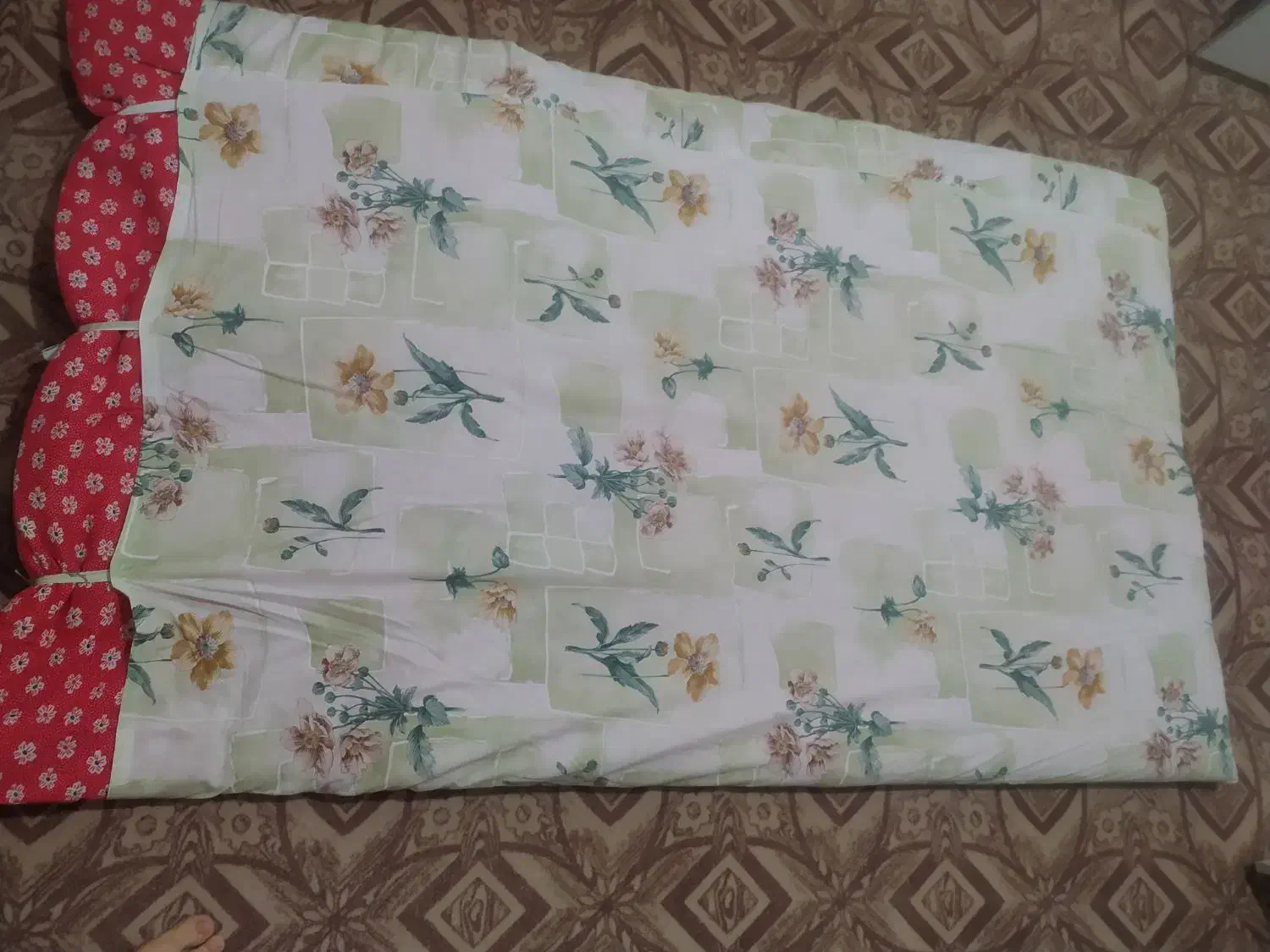 تشک پنبه و پشمی و پتو|رختخواب، بالش، پتو|اراک, |دیوار