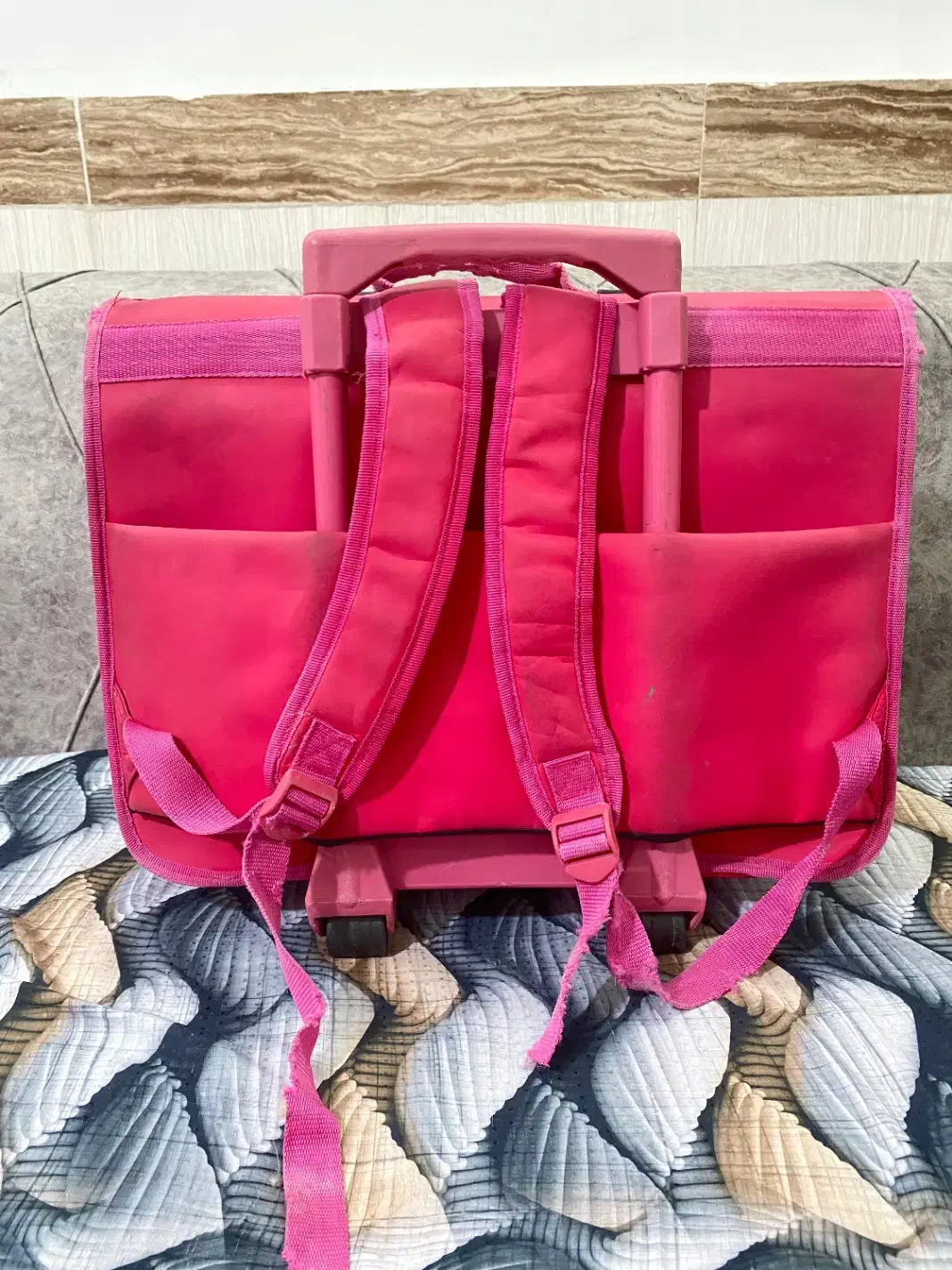 چمدان|کیف، کفش، کمربند|مشهد, امیر المومنین|دیوار