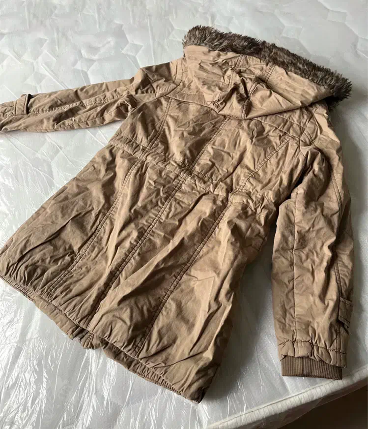 کاپشن دخترونه داخل خز|لباس|لنگرود, |دیوار