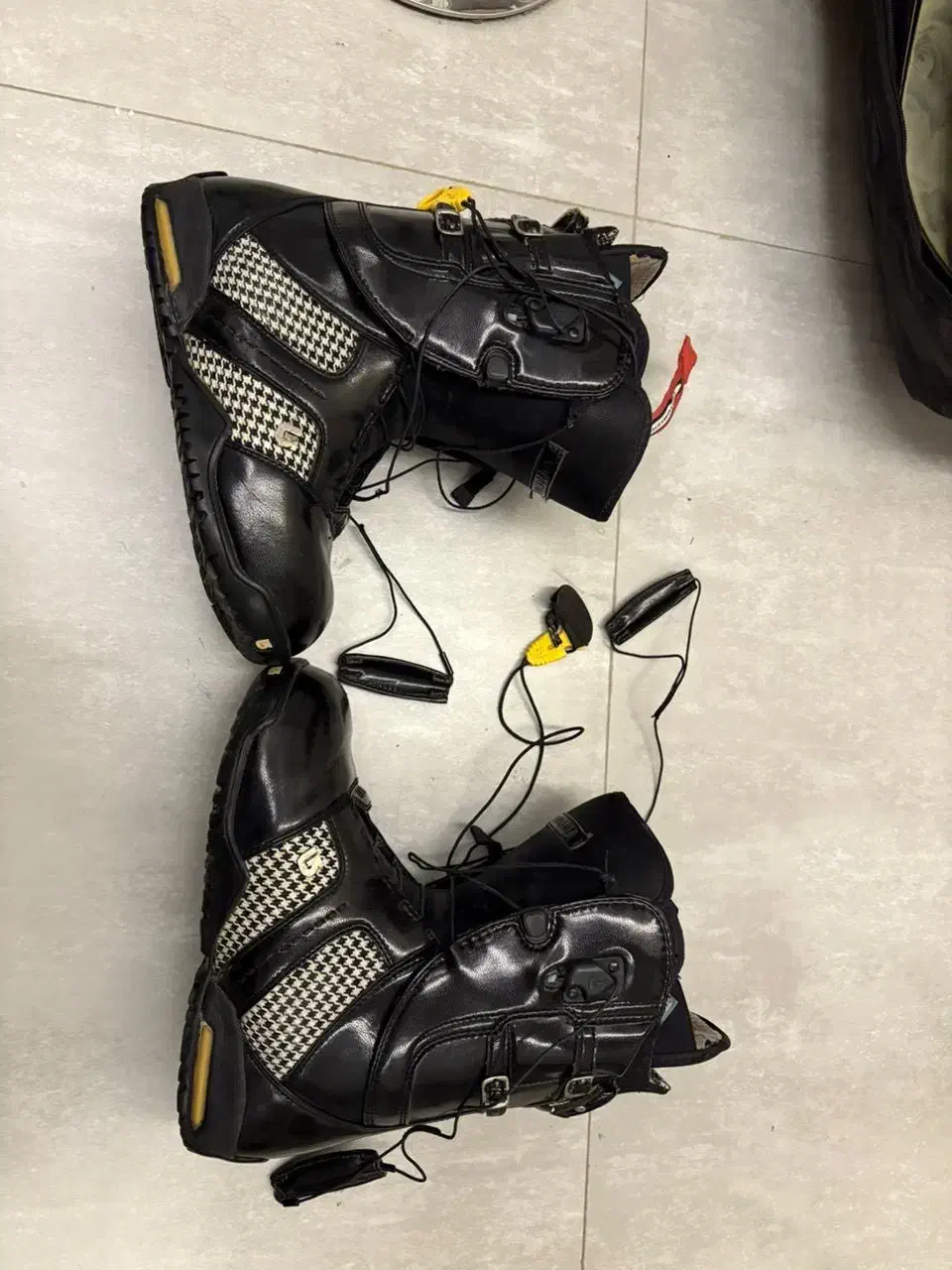 بوت اسکی برتون|ورزش‌های زمستانی|تهران, جنت‌آباد جنوبی|دیوار