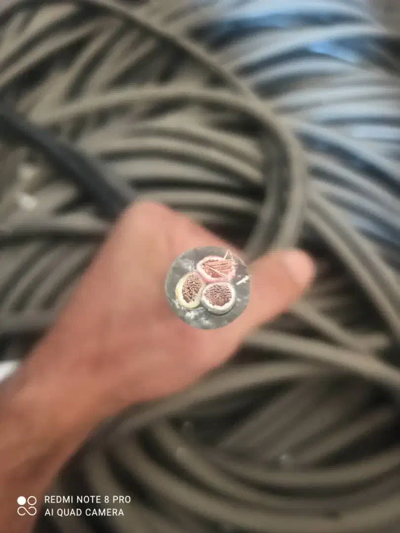 فروش کابل 5*6و3*10|مصالح و تجهیزات ساختمان|باغ بهادران, |دیوار