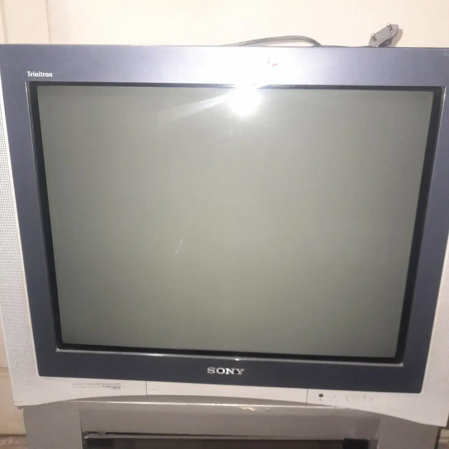 تلوزیون ۲۵ اینچ بدون کنترول|تلویزیون و پروژکتور|کرج, دهقان ویلا|دیوار