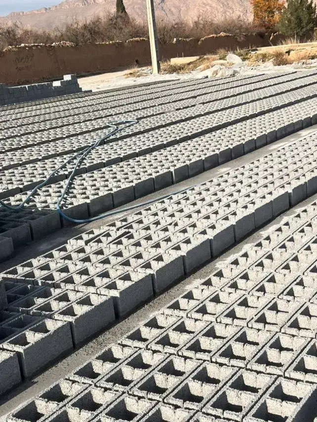 استخدام کارگر بلوک زنی|استخدام معماری، عمران و ساختمانی|شیراز, داریون|دیوار