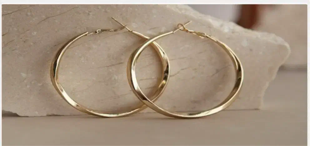 گوشواره طلا پیدا شده|جواهرات|جهرم, |دیوار