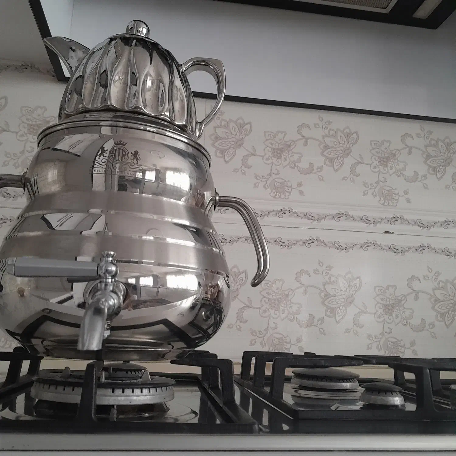 کتری قوری سماوری|قوری، کتری، قهوه‌ساز دستی|قم, قلعه کامکار|دیوار