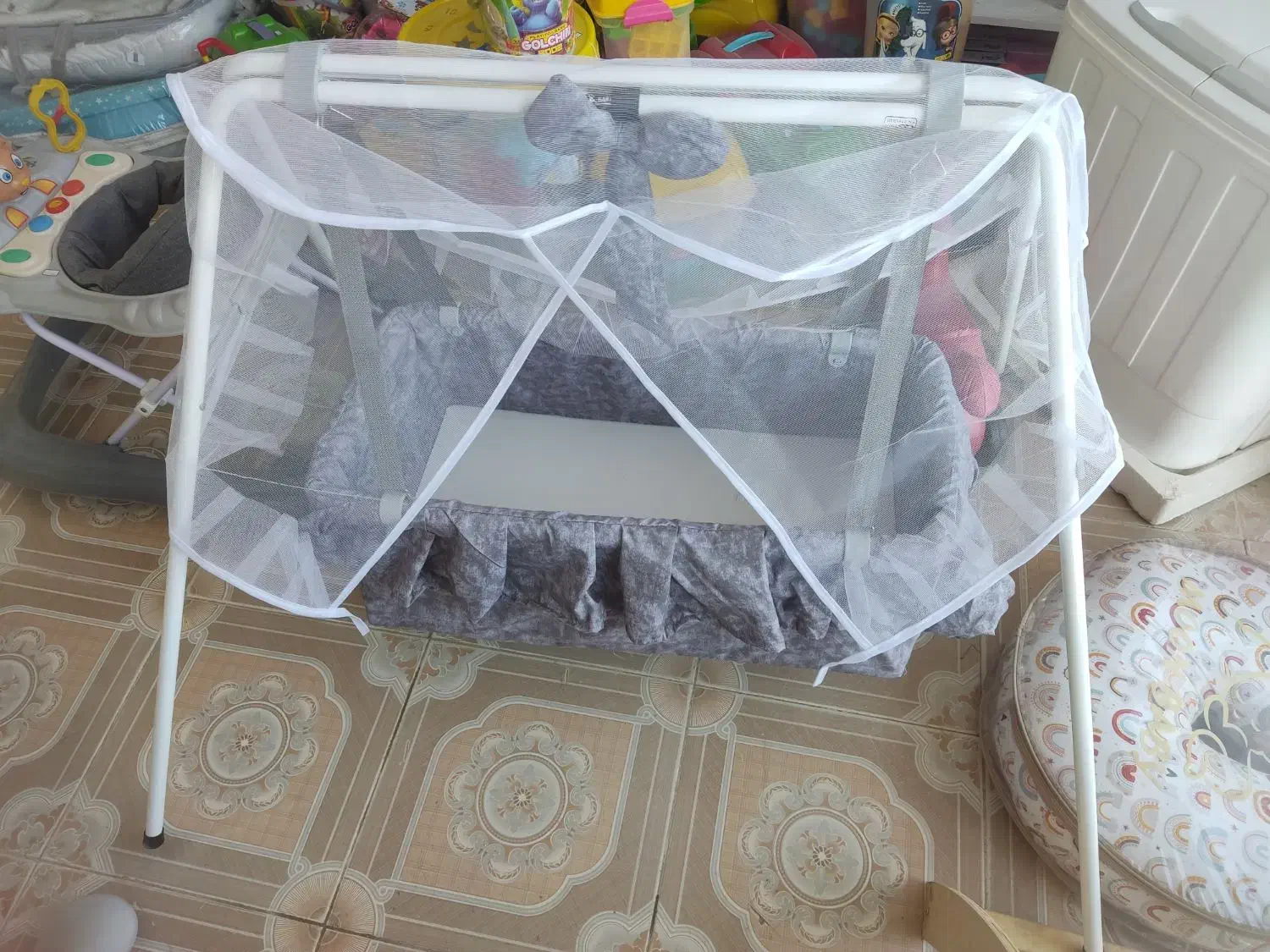 گهواره نوزادی|تخت و صندلی بچه|قشم, |دیوار