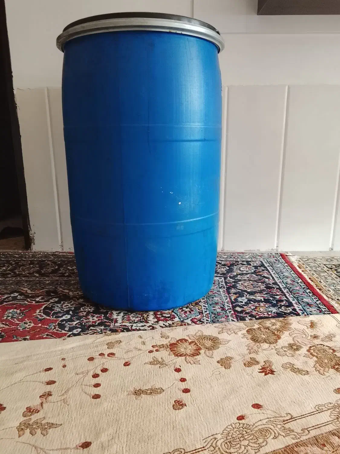 دبه 250تای|ظروف نگهدارنده، پلاستیکی، یک‌بارمصرف|لردگان, |دیوار