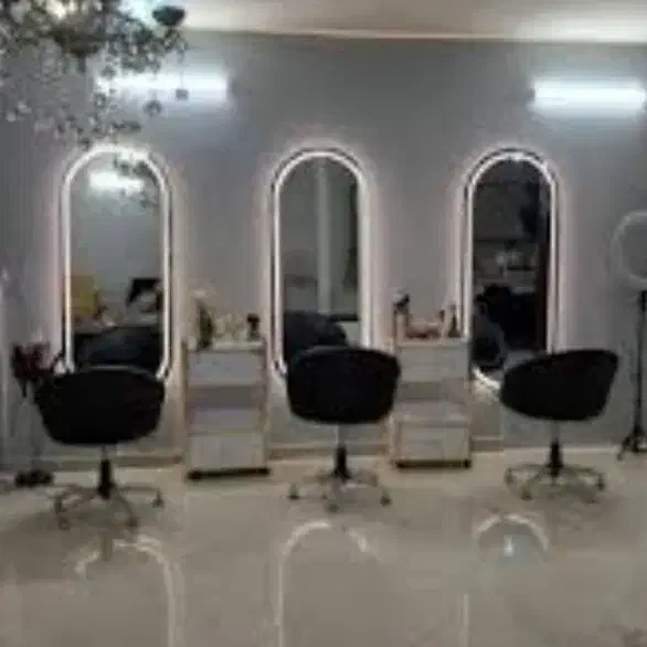 رنگ کار.مژه کار.فر کار.ناخنکار.|استخدام درمانی، زیبایی، بهداشتی|تهران, جی|دیوار