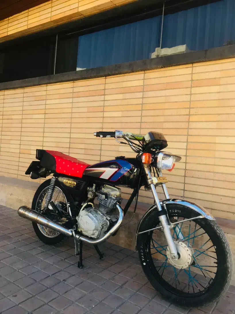 موتور ۸۳پلاک ملی مدارک تکمیل|موتورسیکلت|یاسوج, |دیوار