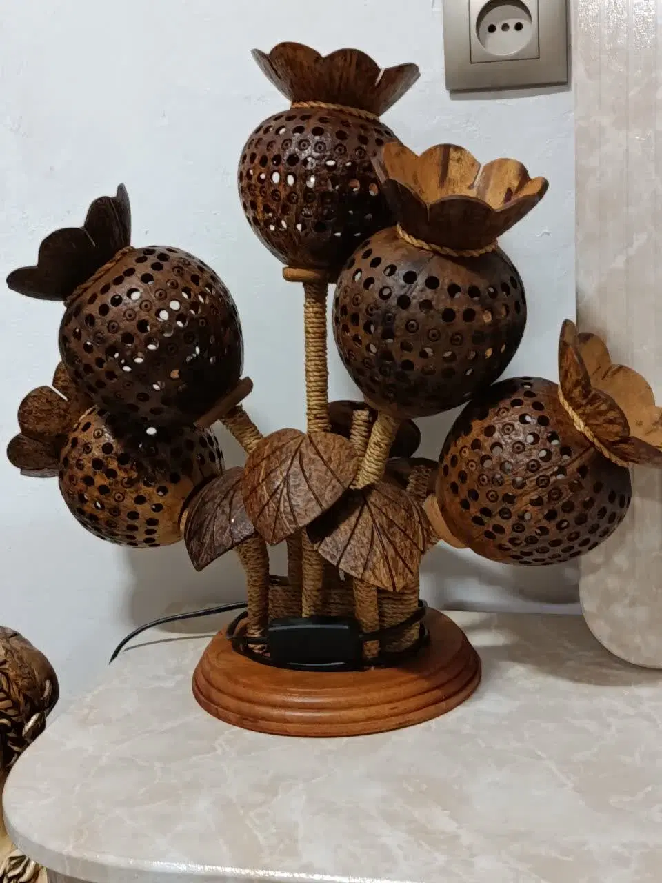 آباژور|چراغ خواب و آباژور|رشت, حومه رشت|دیوار