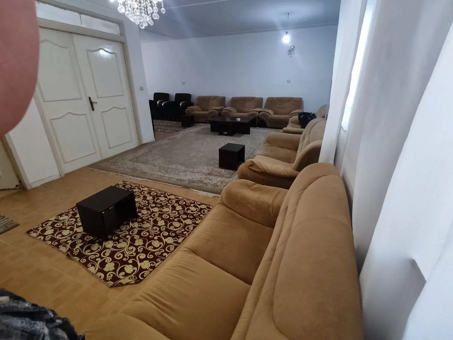 سویت مبله خونه پارکینگ سوییت مرکز شهر|اجارهٔ کوتاه‌مدت آپارتمان و سوئیت|سنندج, |دیوار