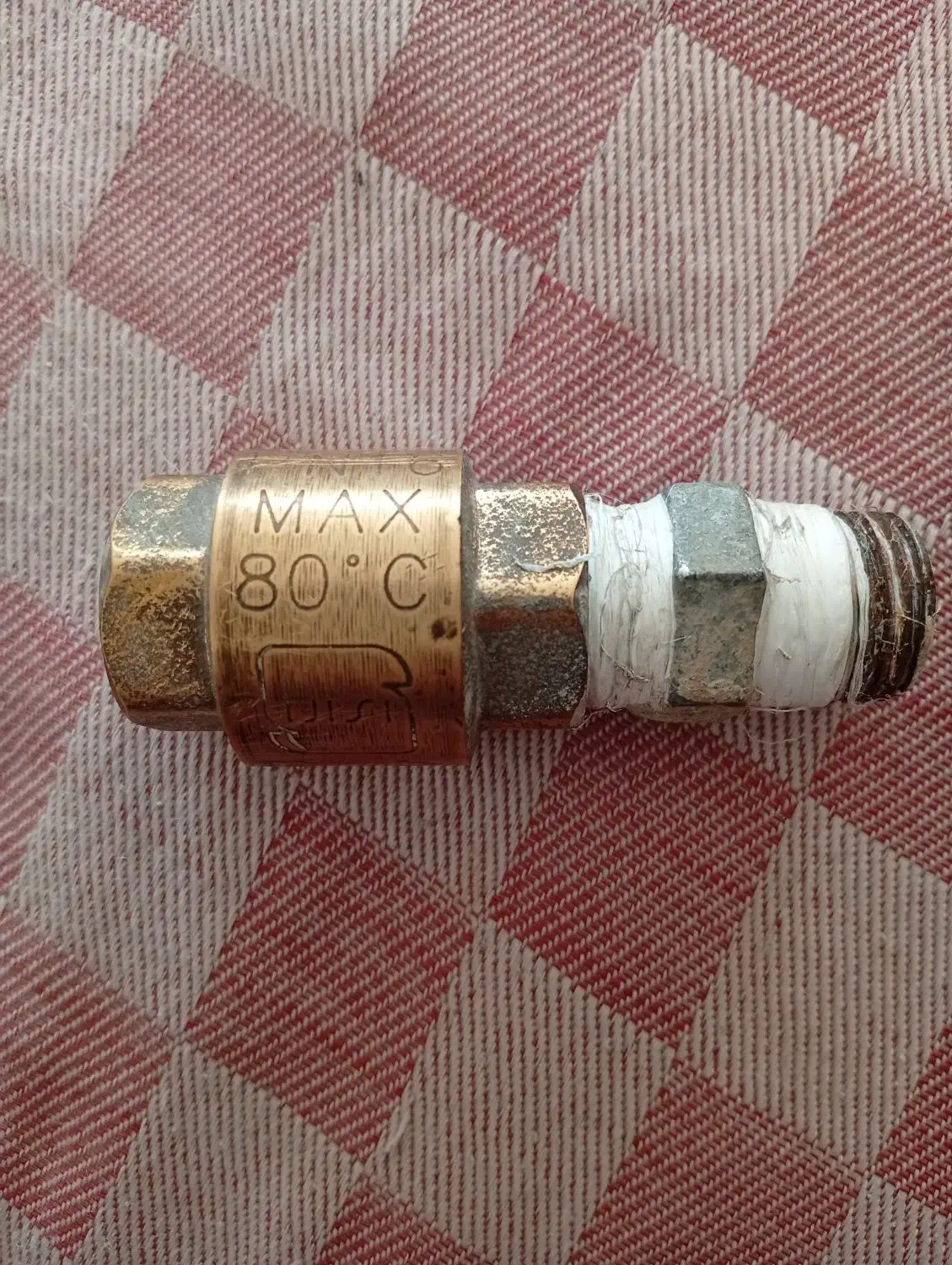 لوله گیرو انبردست|ابزارآلات|شاهینشهر, شهرک گلدیس|دیوار