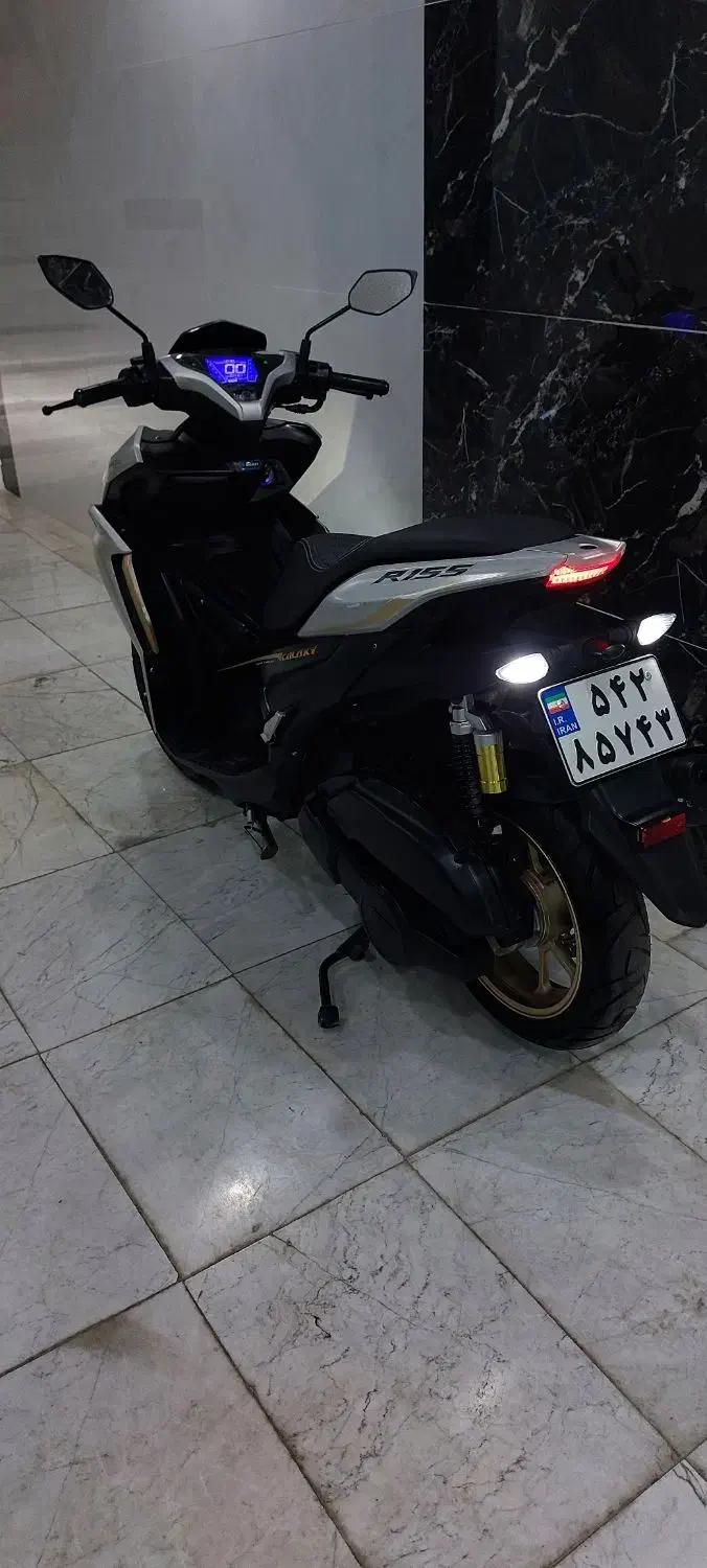 آیروکس گلگسی ۱۵۵نیرو موتور رادیات دار|موتورسیکلت|الیگودرز, |دیوار