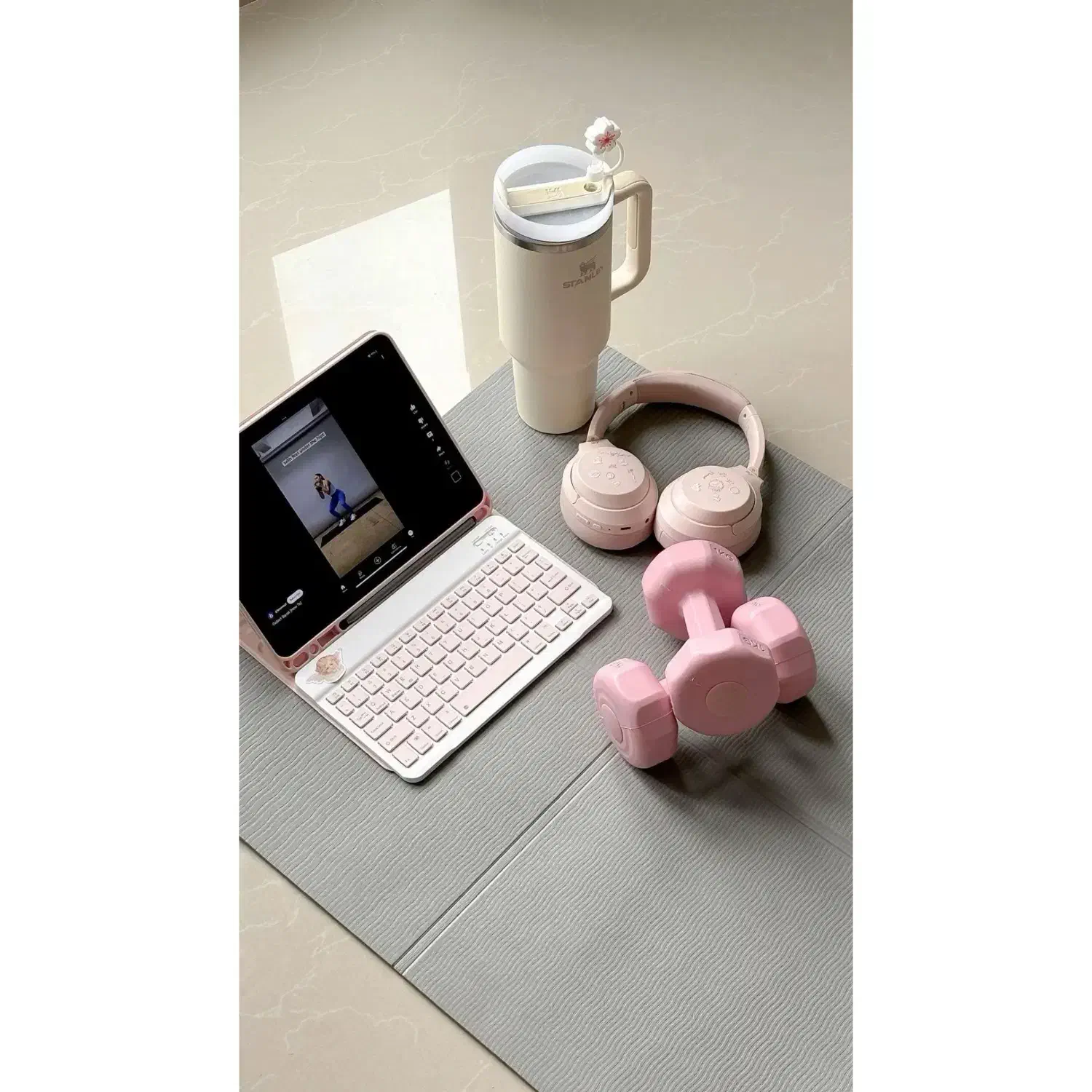 ورزش در منزل بصورت آنلاین لاغری تا عید|خدمات آموزشی|خاش, |دیوار