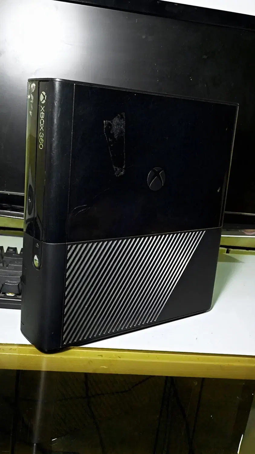 یک xbox360 همراه با همیه وسایل|کنسول، بازی ویدئویی و آنلاین|کرخه, |دیوار