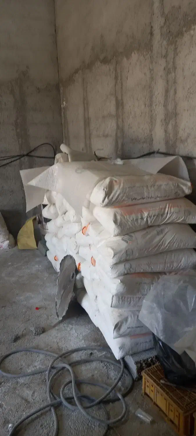 سیمان سفید|مصالح و تجهیزات ساختمان|هشتگرد, فاز ۲ مهستان|دیوار