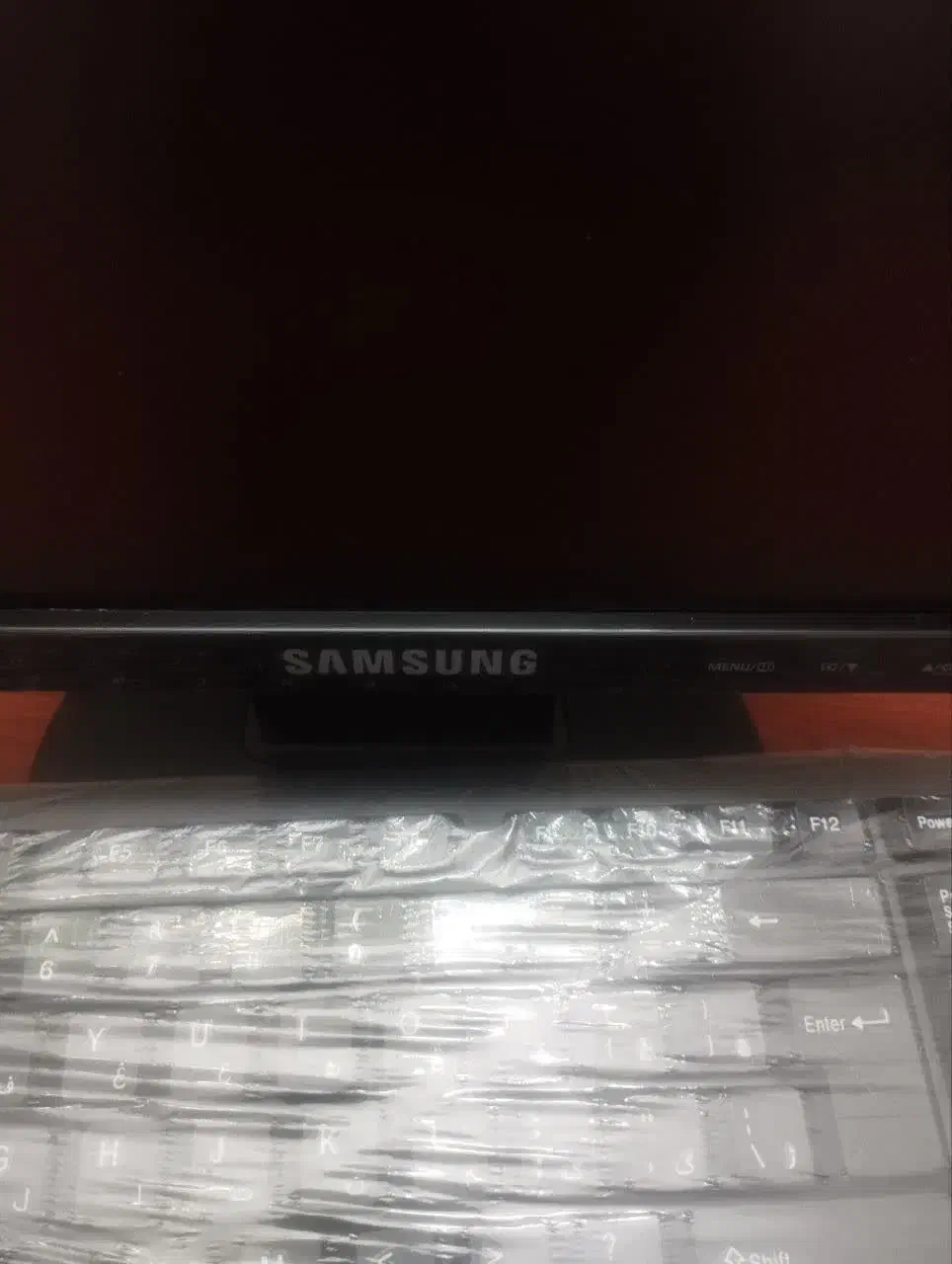 یک عدد کامپیوتر به فروش میرسد|رایانه رومیزی|قم, قلعه کامکار|دیوار