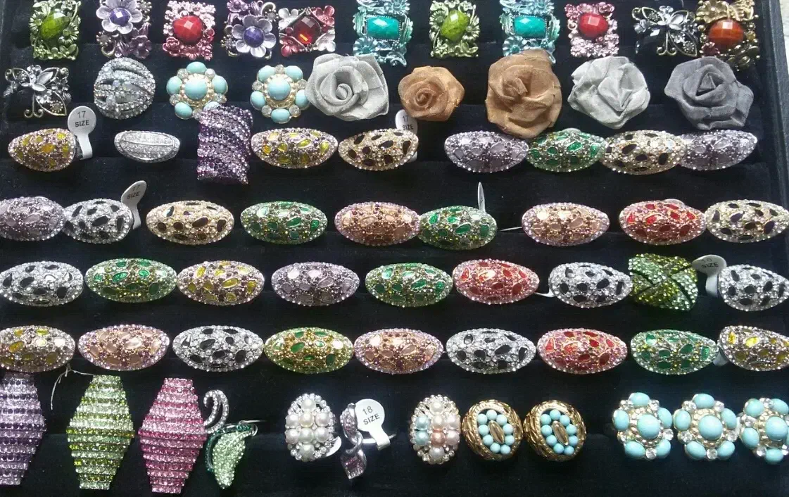 (رنگ ثابت)(اصل)|بدلیجات|کرمان, |دیوار