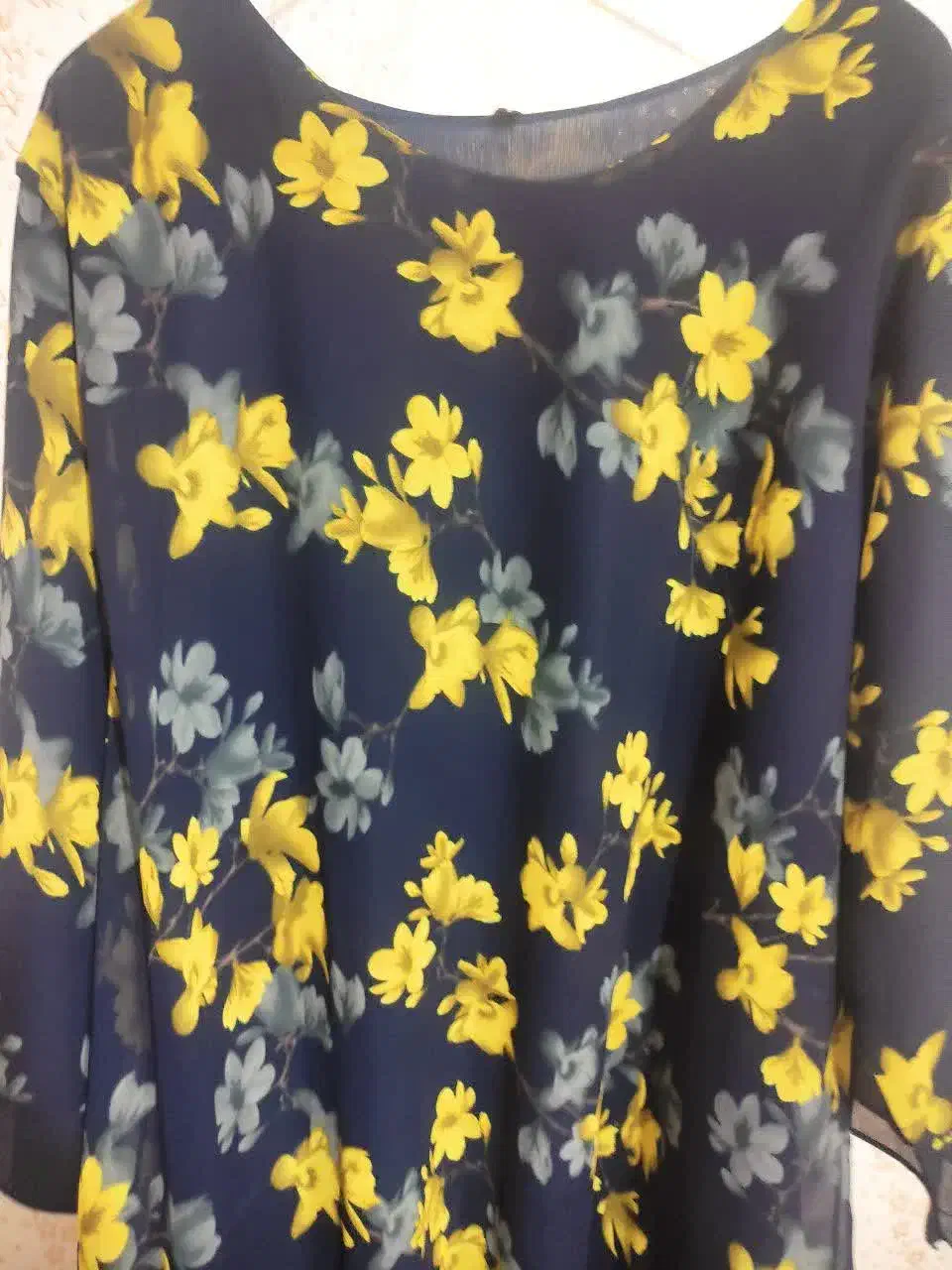 تونیک نو|لباس|کرمانشاه, |دیوار